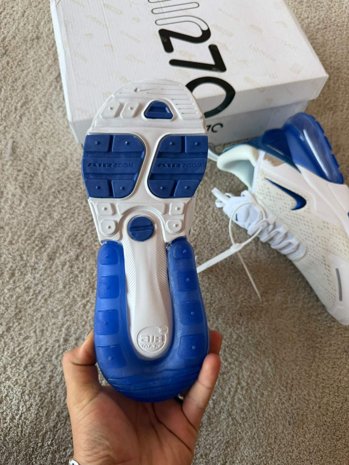 Air max 270 blanca logo azul
