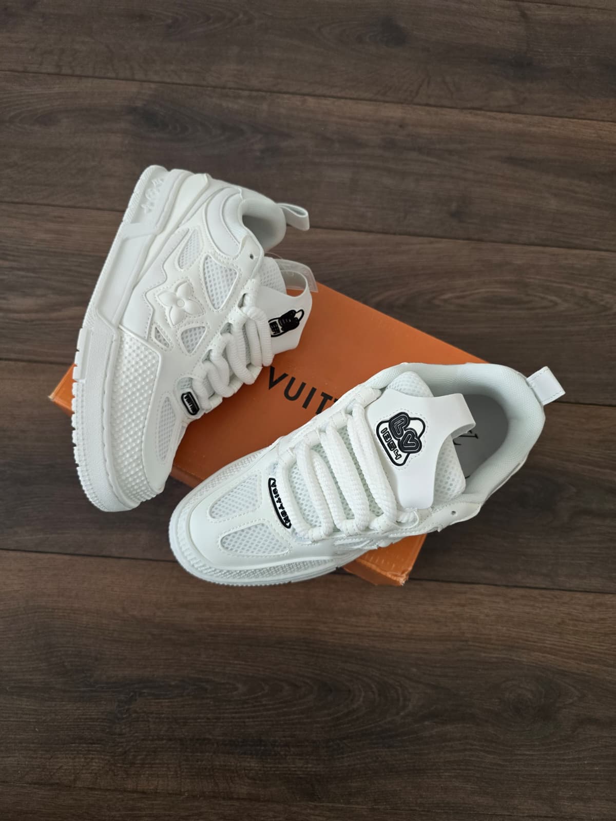 Lv skate blanca