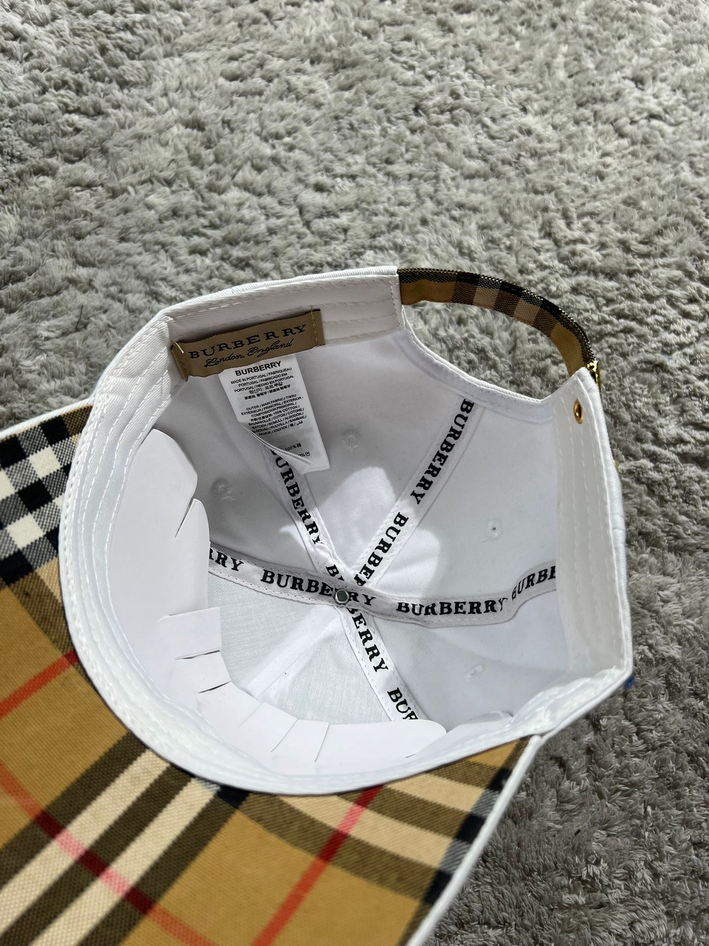 Gorra Burberry G5 blanca