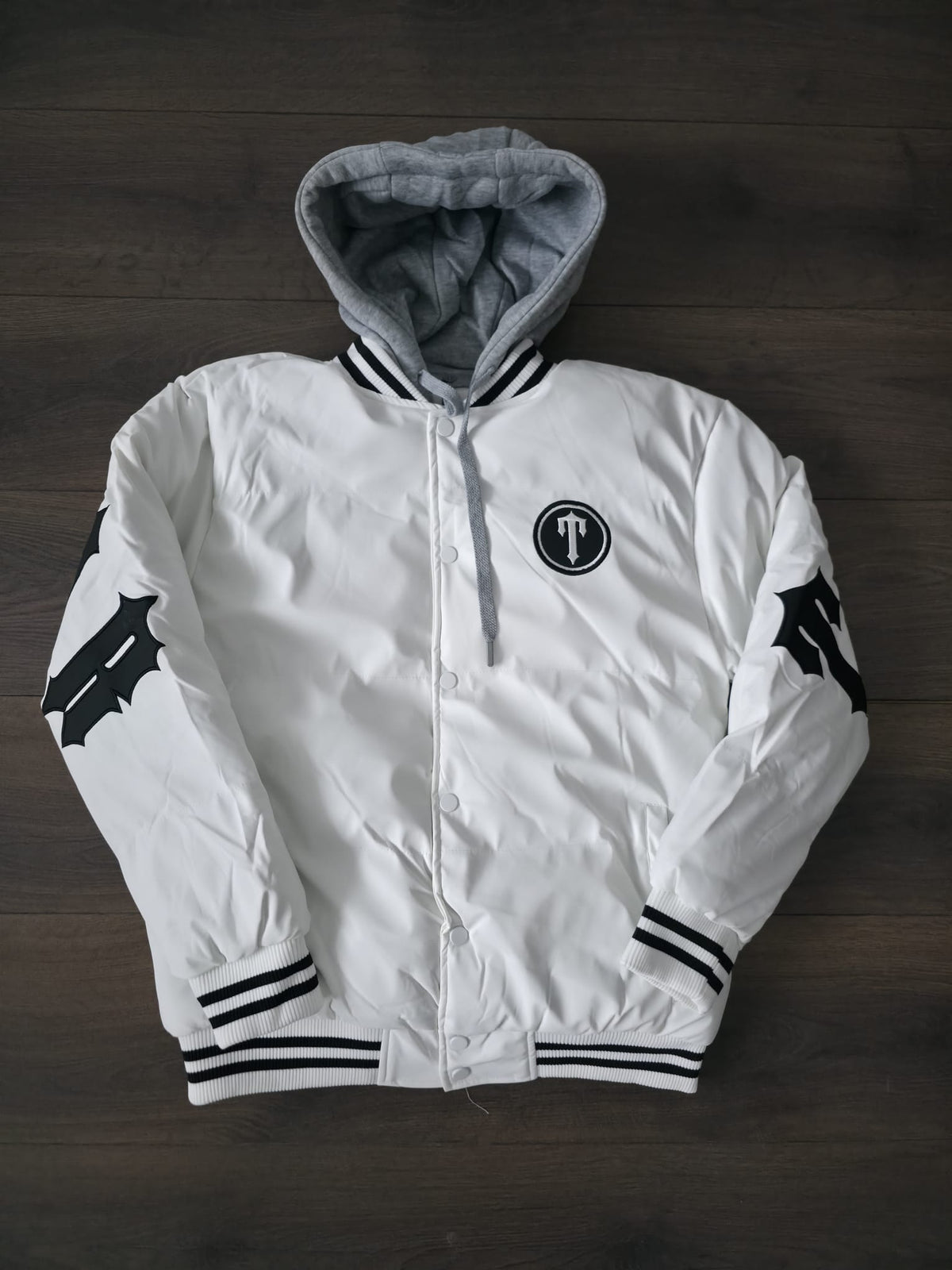 Abrigo trapstar blanco