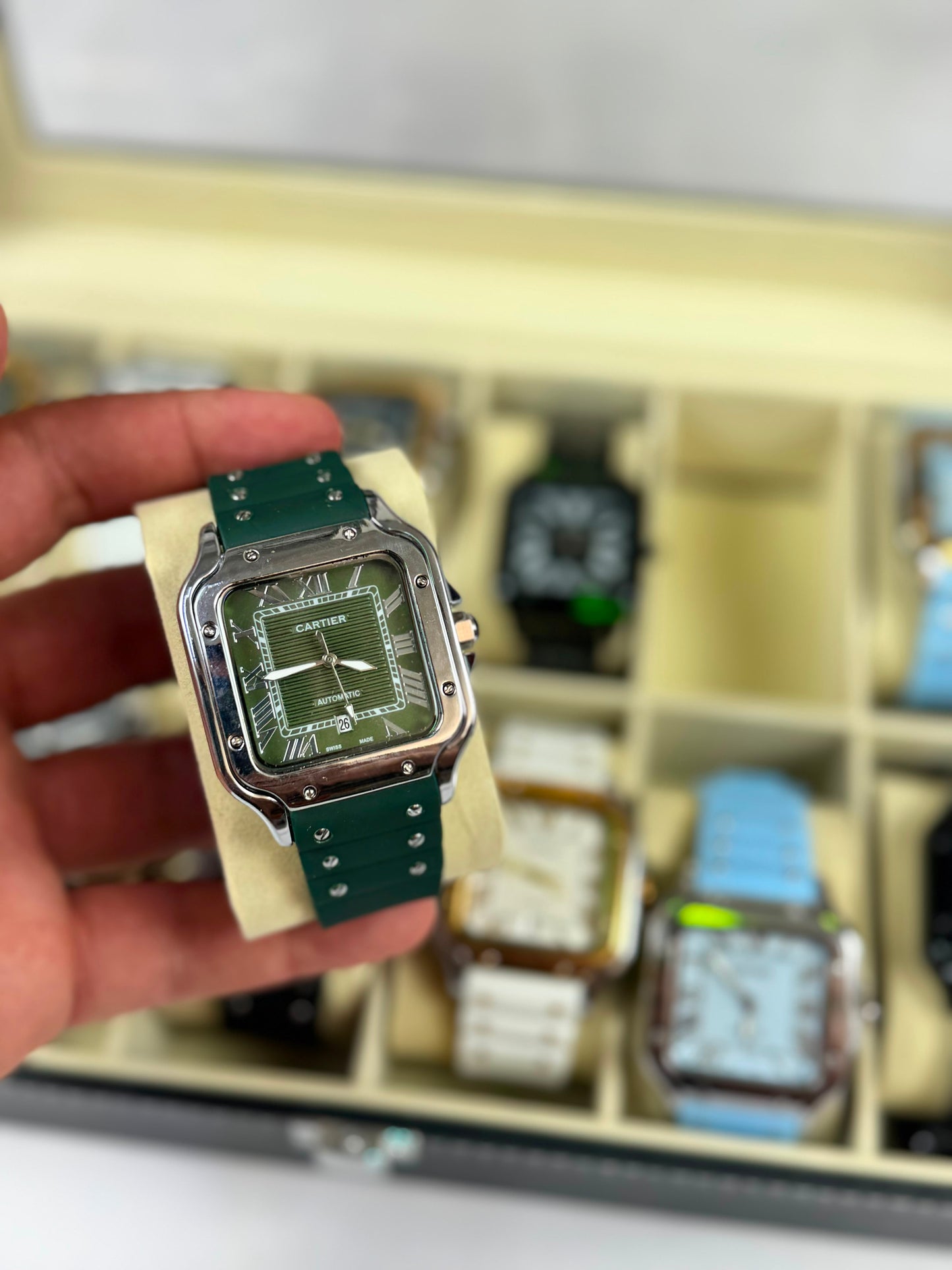 RELOJ CARTIER VERDE Y PLATEADA