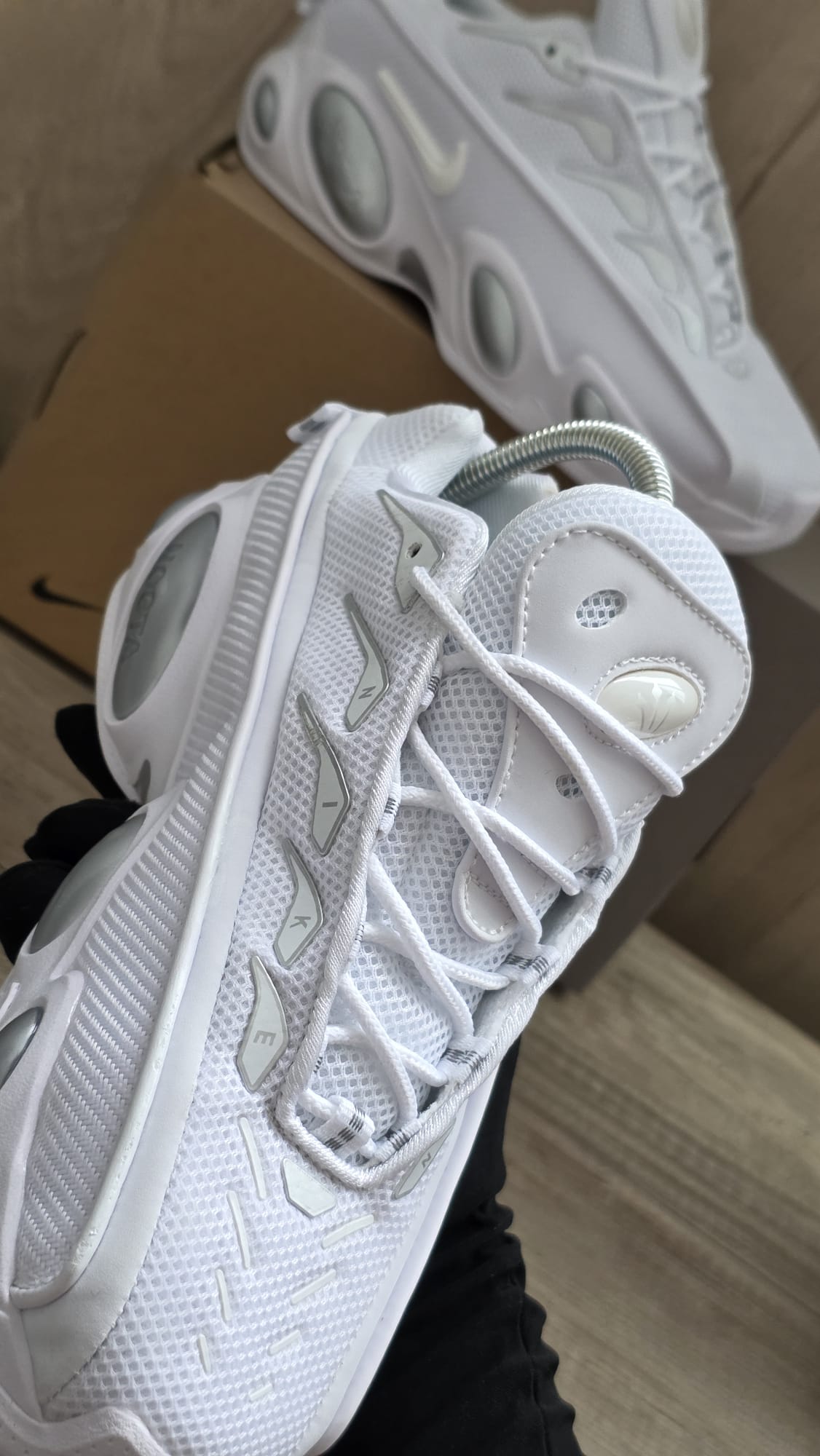 Nocta glide blanca