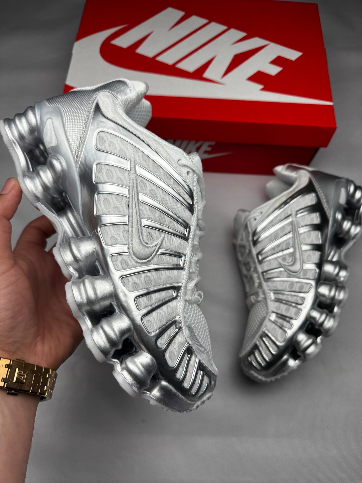 Shox grises