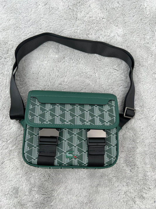 Bolso lacoste verde y blanco