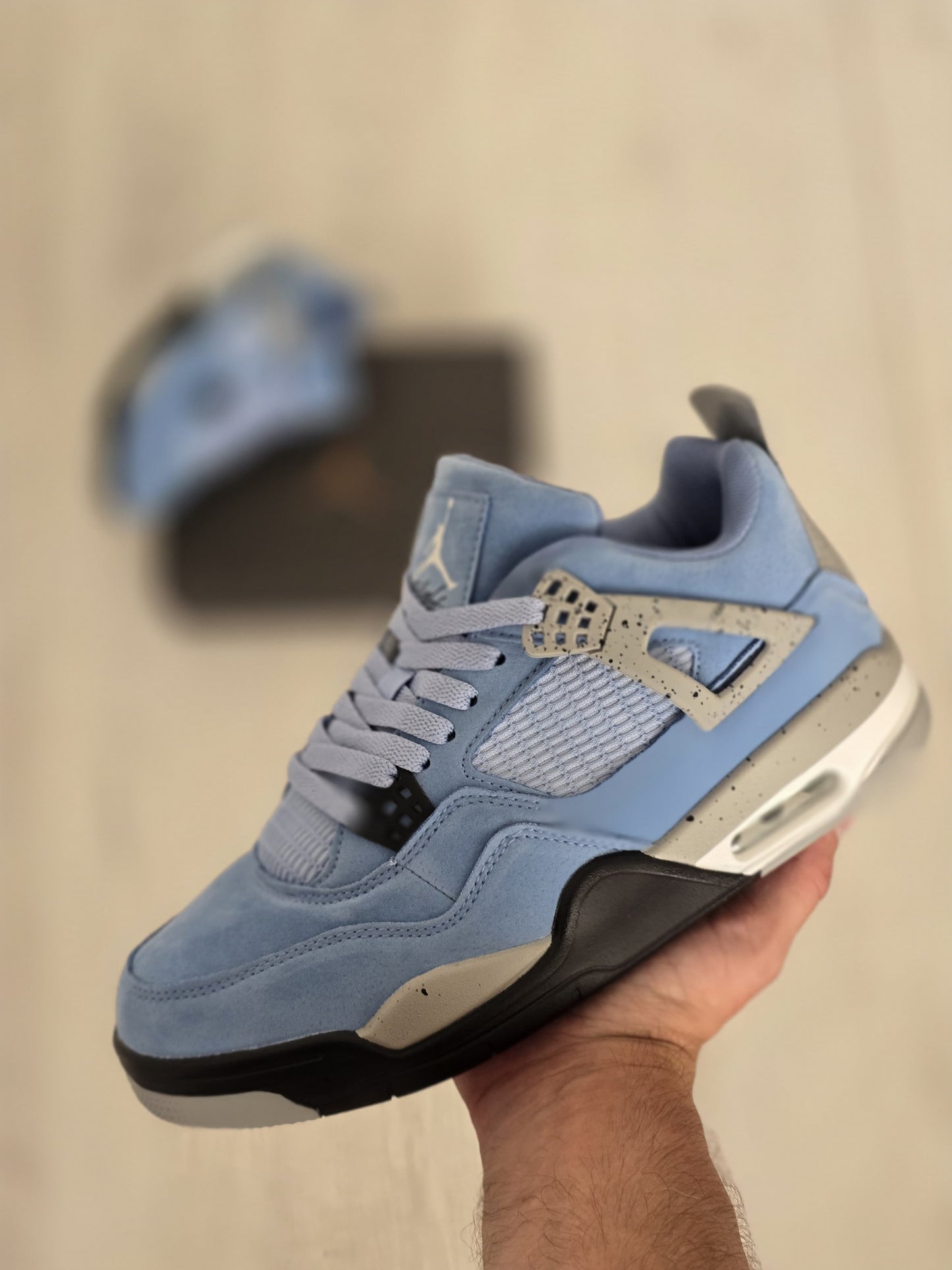 Jordan 4 azul