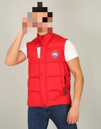 Chaleco Canada Goose rojo logo azul