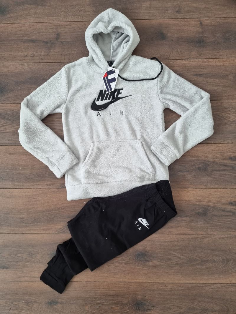 Chandal nike chica terciopelo blanco