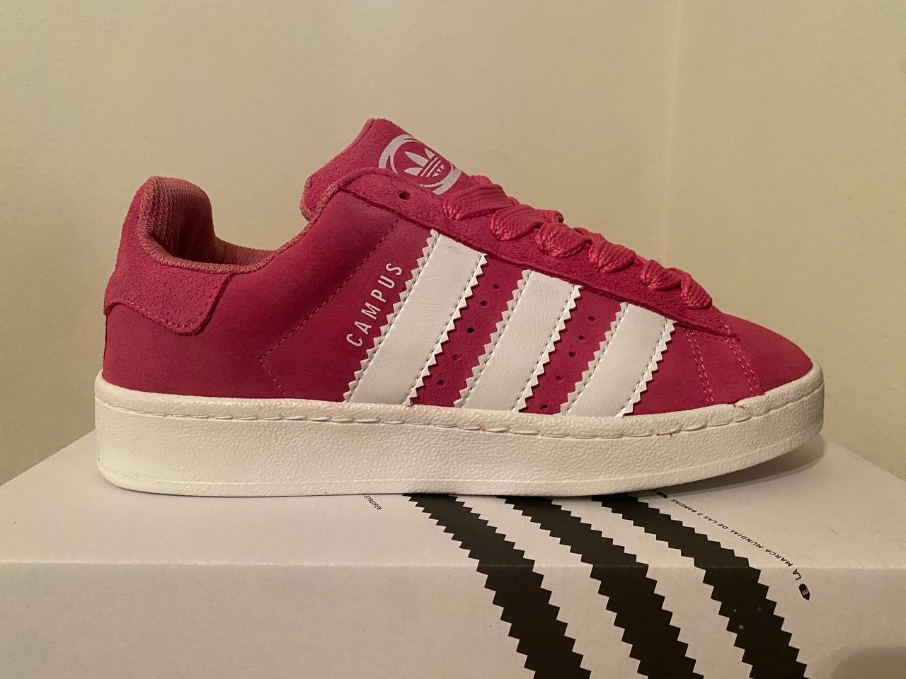 ADIDAS CAMPUS rosas y blancas