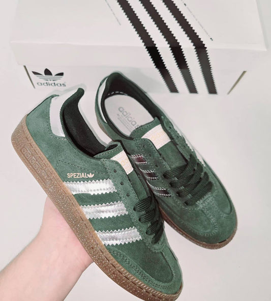 ADIDAS SPEZIAL verde logo plateado