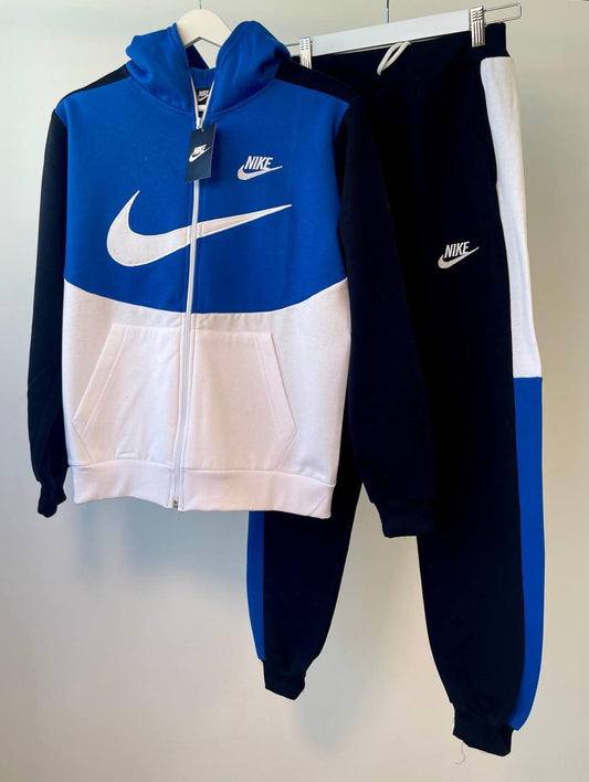 CHANDAL NIKE AZUL Y BLANCO LOGO BLANCO EN GRANDE