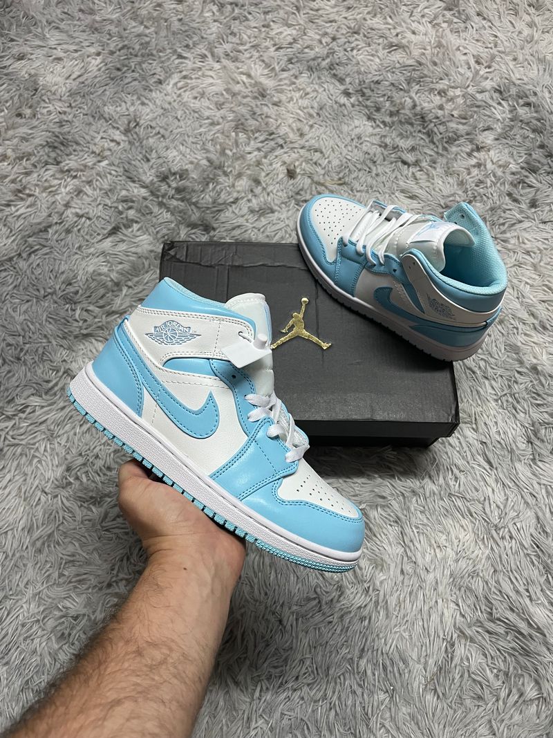 Jordan 1 azules y blancas