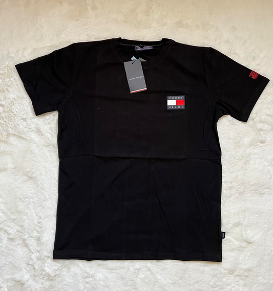 Camiseta tommy negra