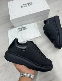 Alexander mcqueen negras