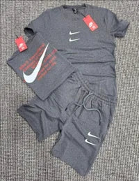 Conjunto Nike gris logo doble blanco