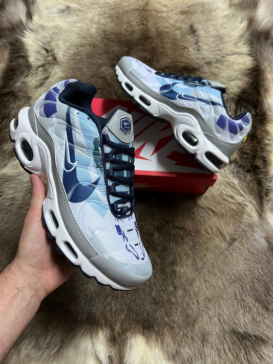 NIKE TN blanco logos en grande azules